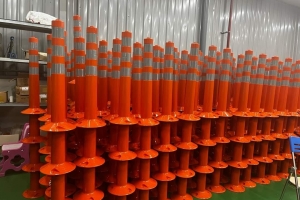 Cọc Giao Thông Hình Trụ